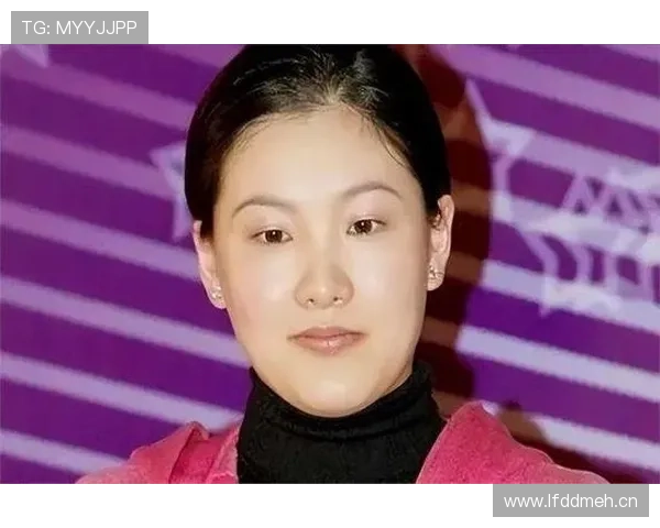 伏明霞家里那种静谧豪宅，看得我都替她累顿了！